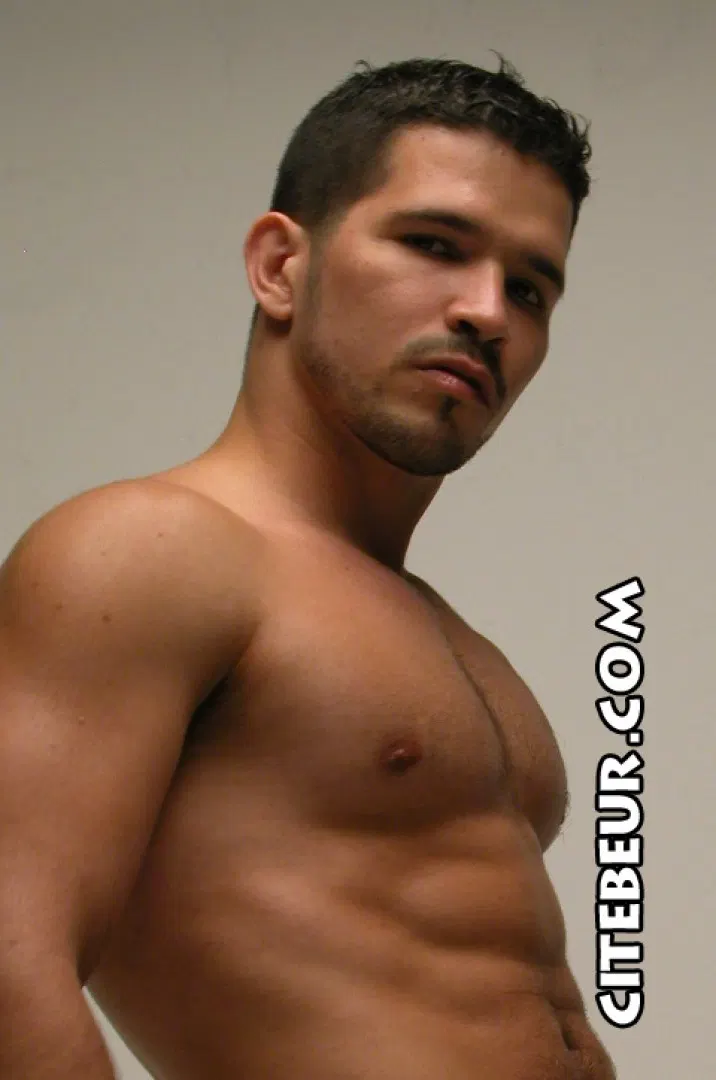 Lazzaro Ramirez - Latino Gay Porn HD | Bolatino