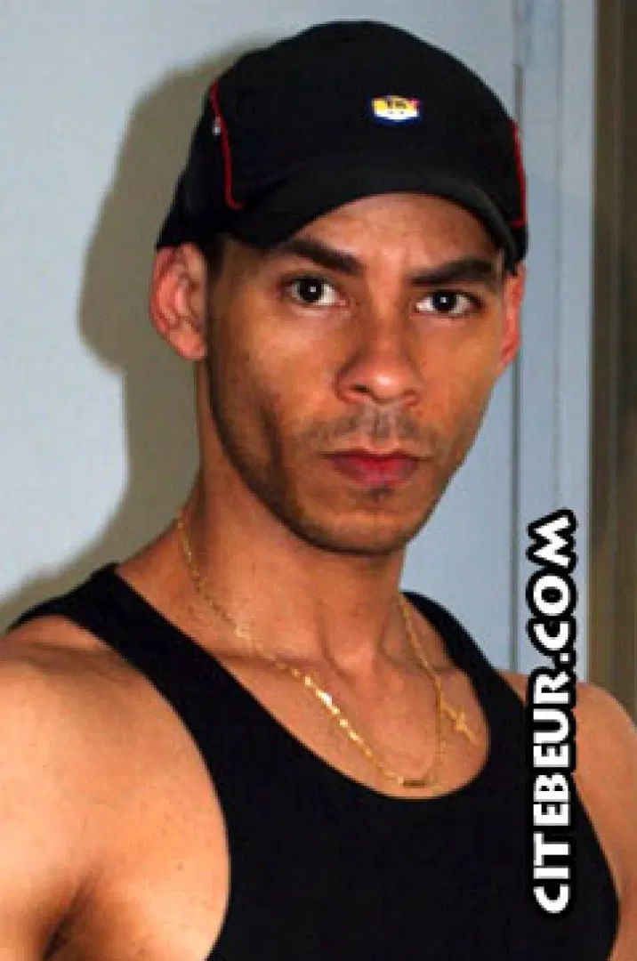 Cubano - Latino Gay Porn HD | Bolatino