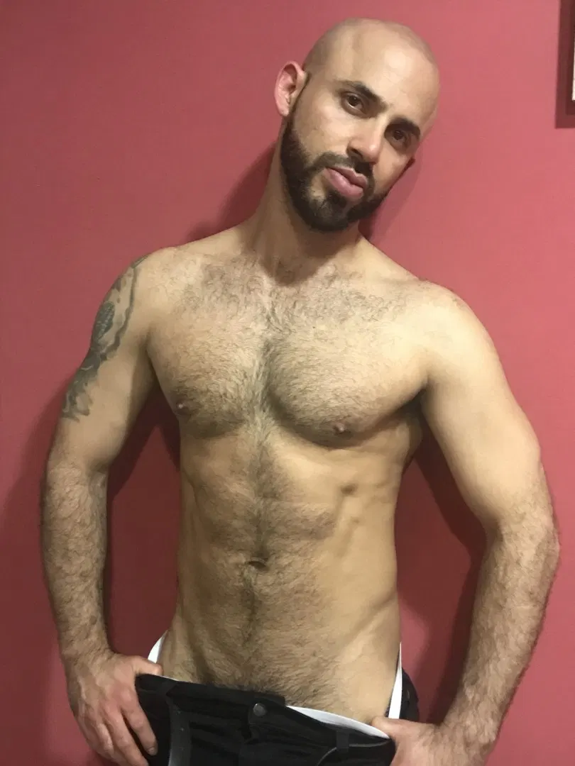Mickael DUARTE - Latino Gay Porn HD | Bolatino