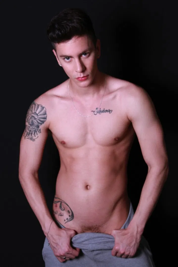 Angel CRUZ - Latino Gay Porn HD | Bolatino