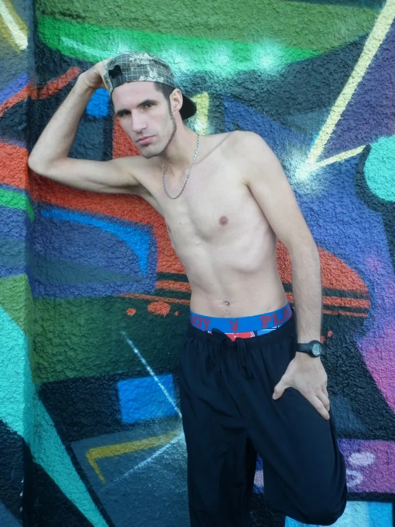 Cole CRAW - Latino Gay Porn HD | Bolatino