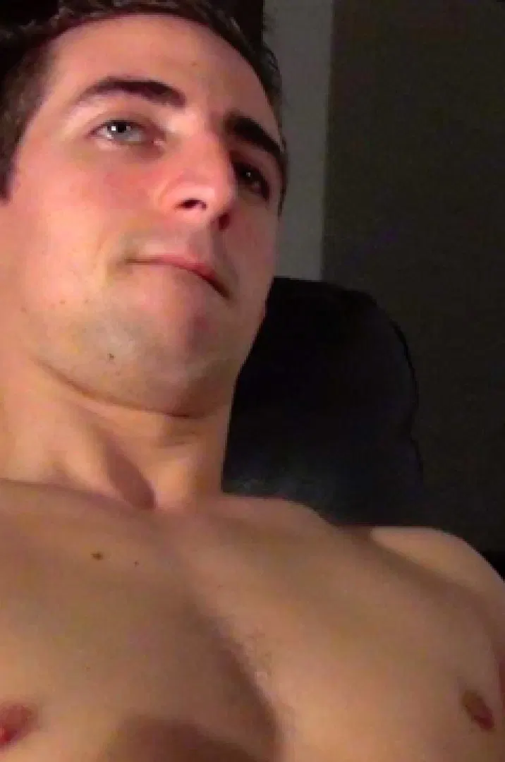 Gabriel Dragun - Latino Gay Porn HD | Bolatino