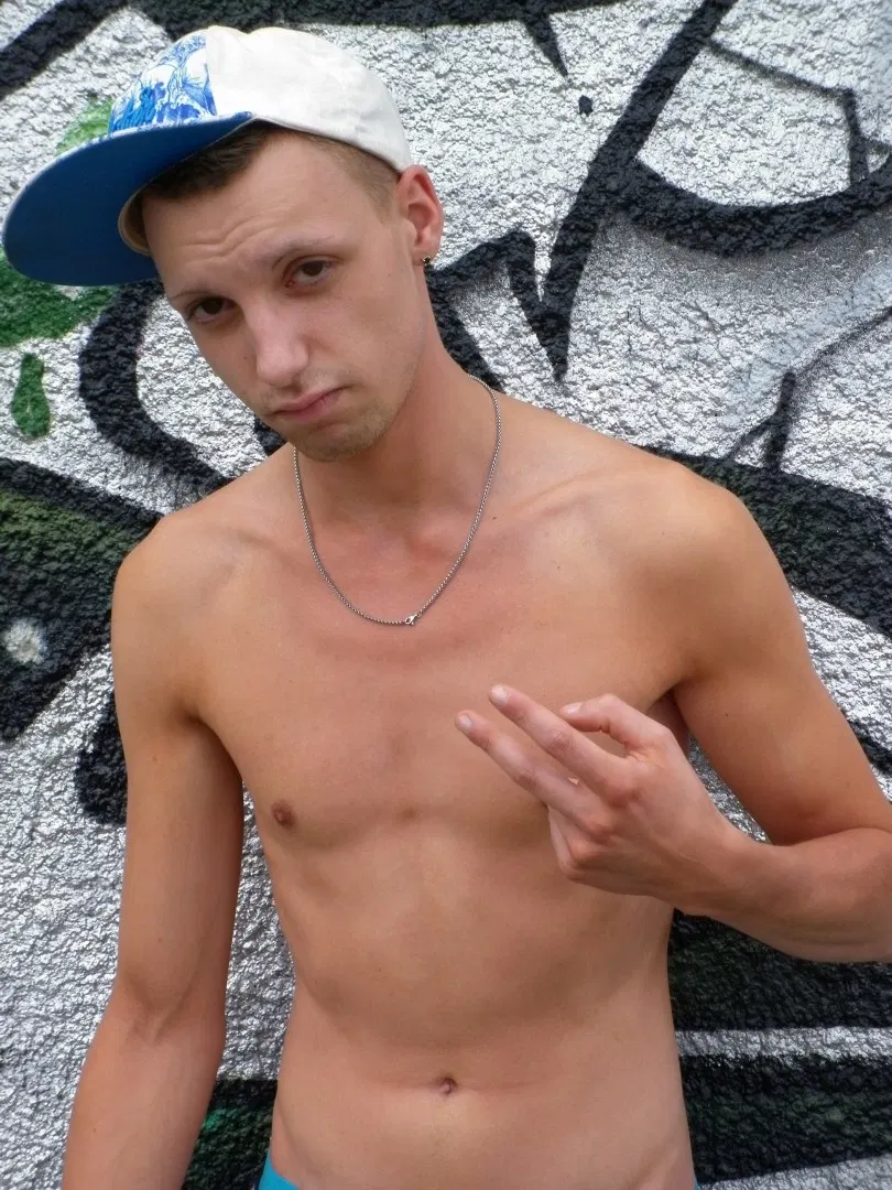 Illane - Latino Gay Porn HD | Bolatino